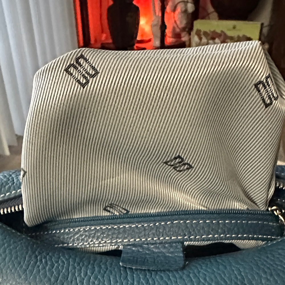 Elegant Teal Satchel Bag - Picture 10 of 13